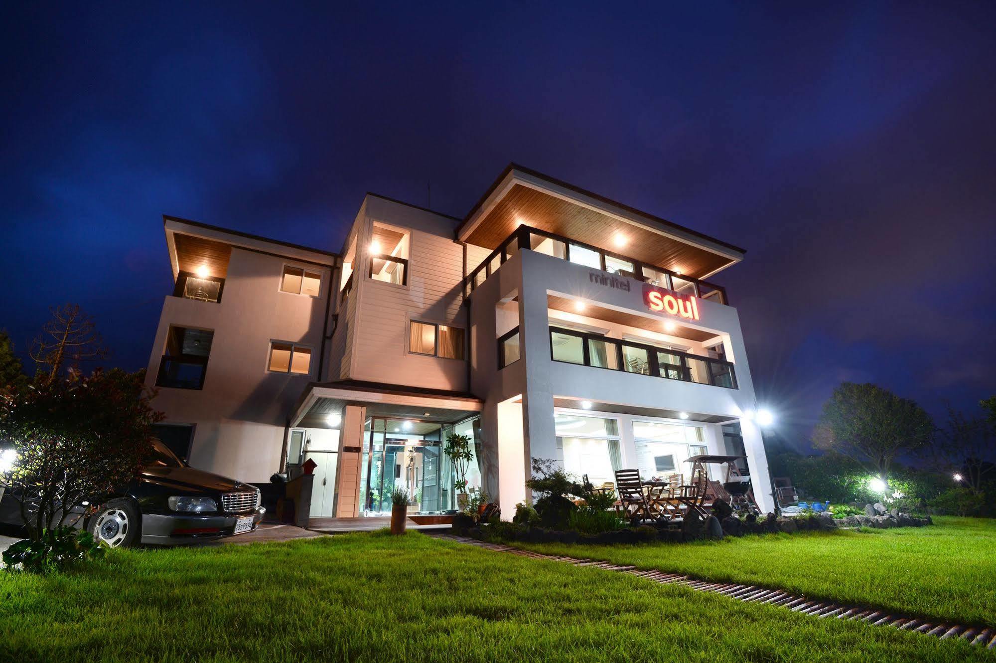 Minitel Soul Otel Seogwipo Dış mekan fotoğraf